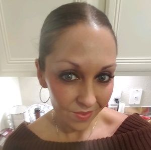 Meet your Posher, Lindsey